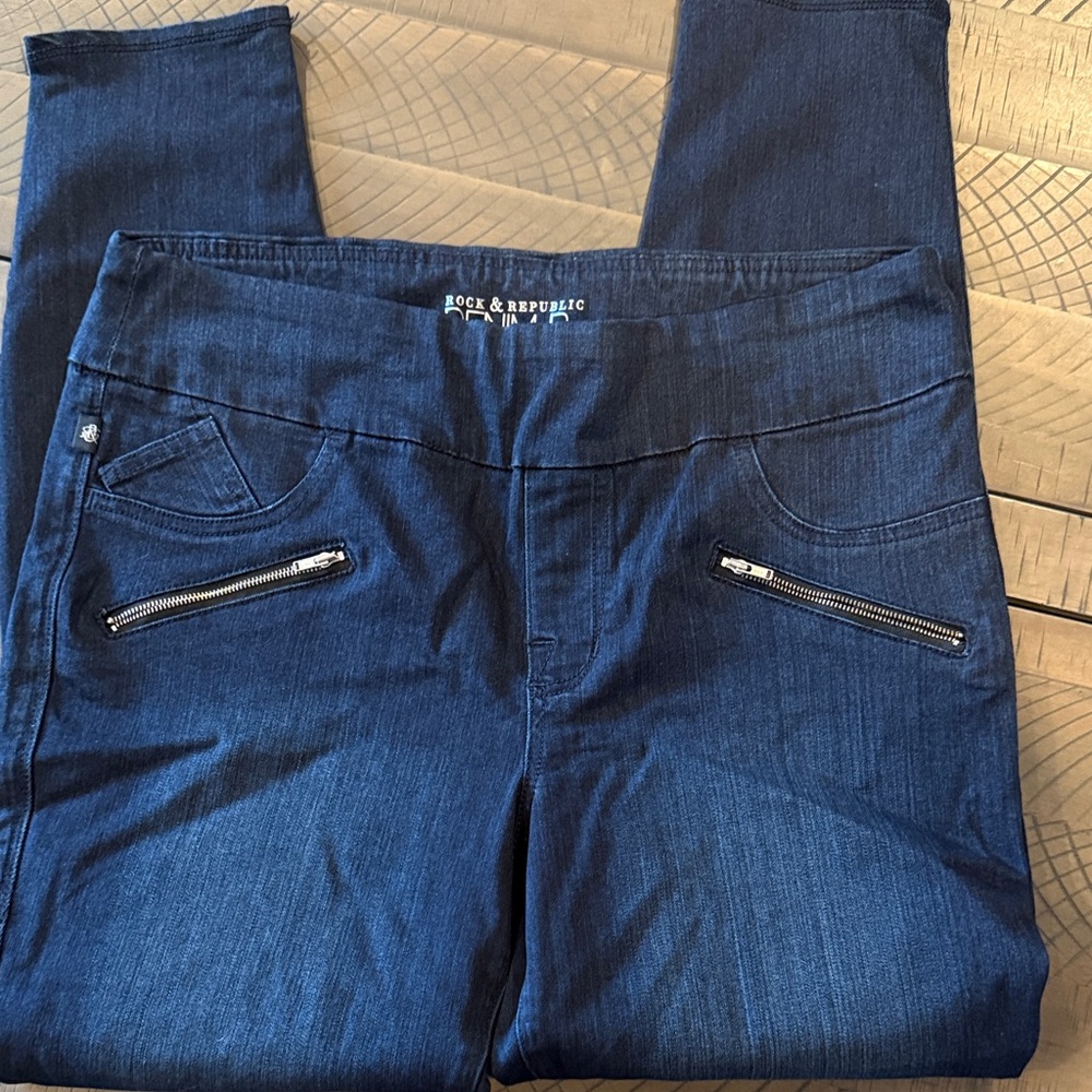 Rock & Republic Women's Dark Blue Jeggings